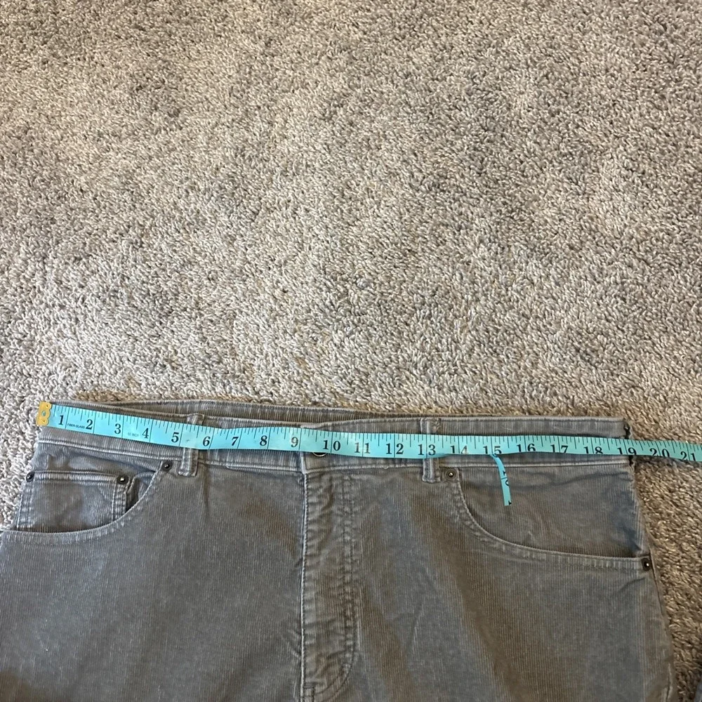 Duluth Trading Co. Men's Straight Leg Tan Corduroy Pants - 38x32 Standard Fit